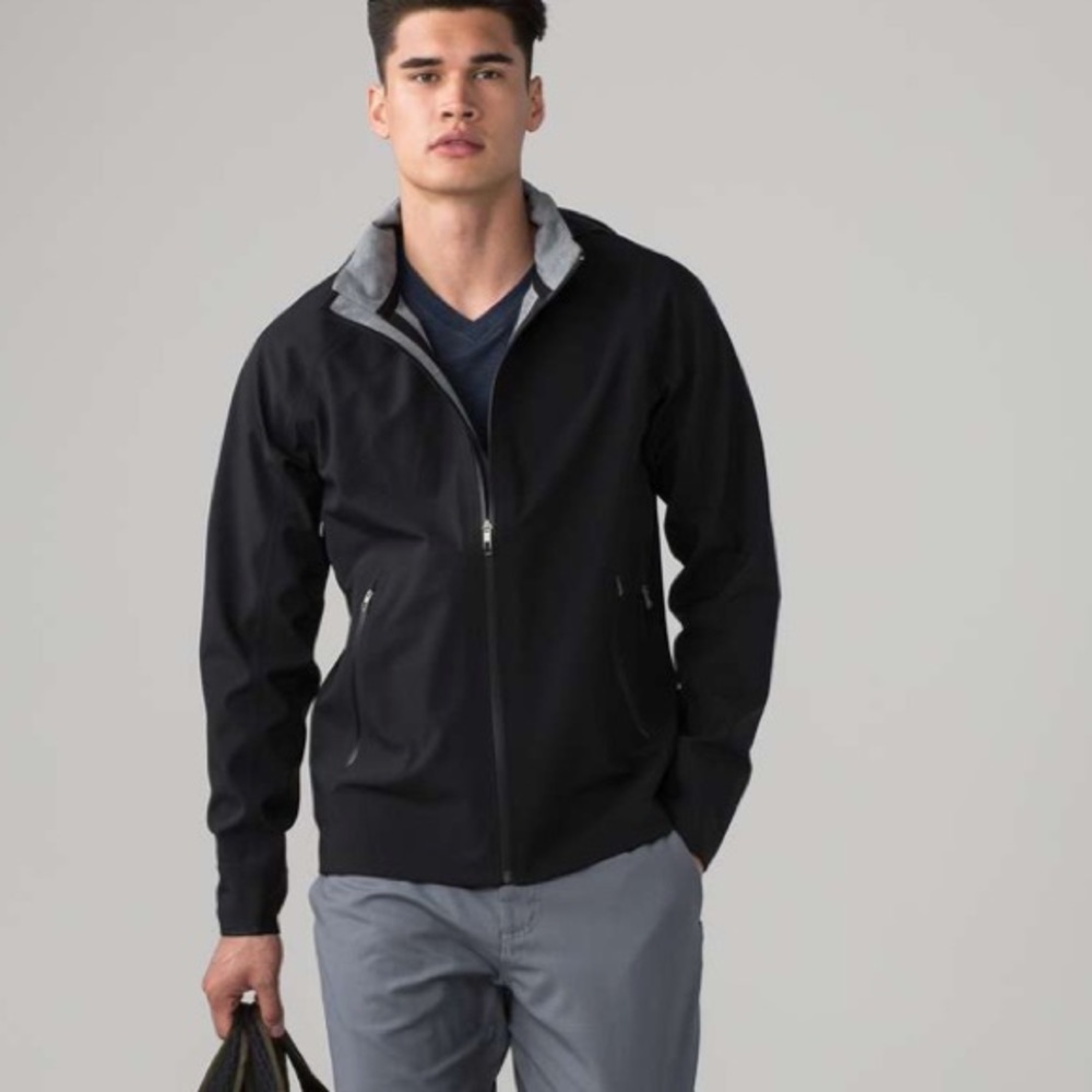 COPY - lululemon Men’s Furtive Jacket Medium nwt